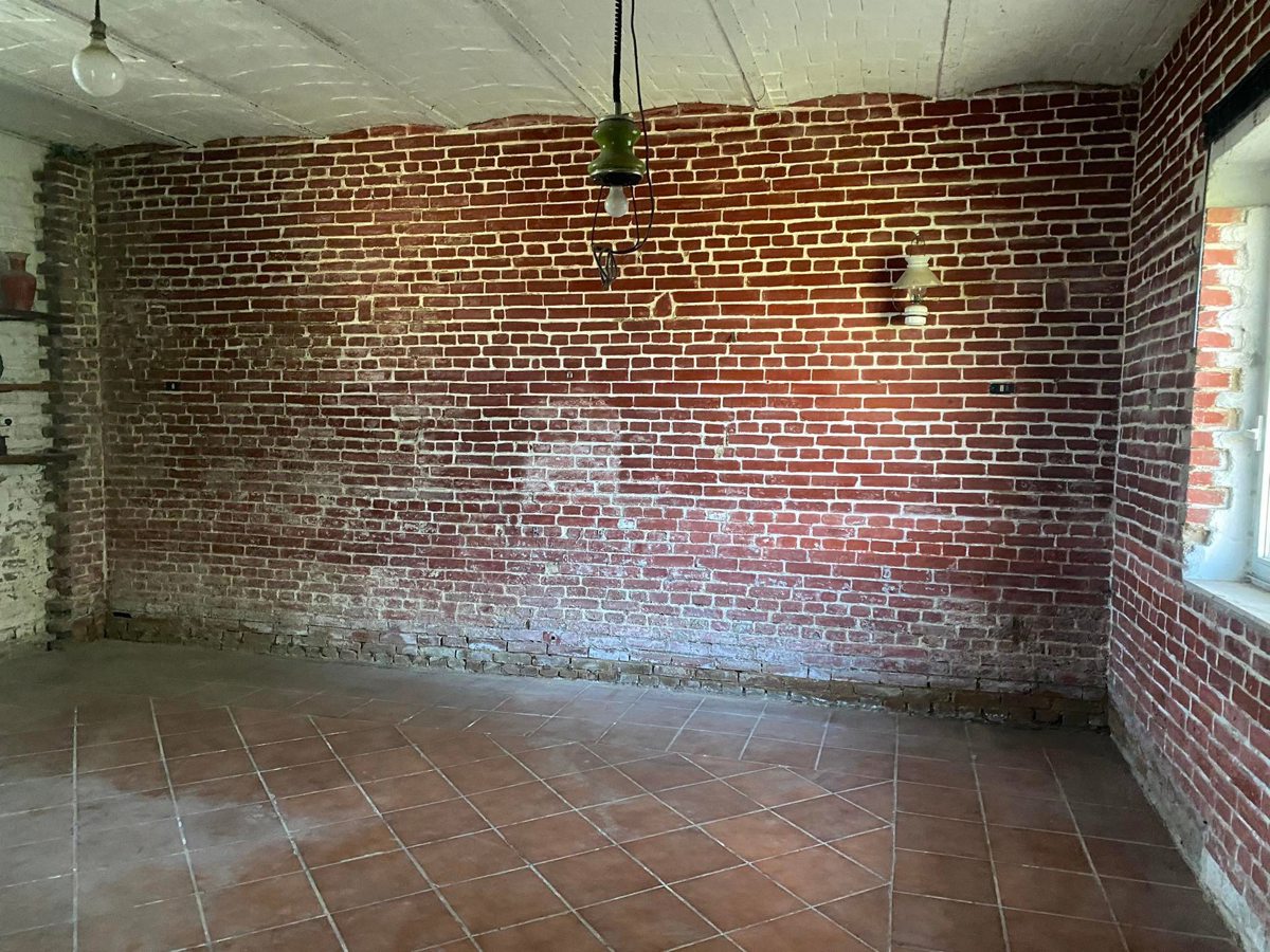 Rustico con giardino a Corvino San Quirico