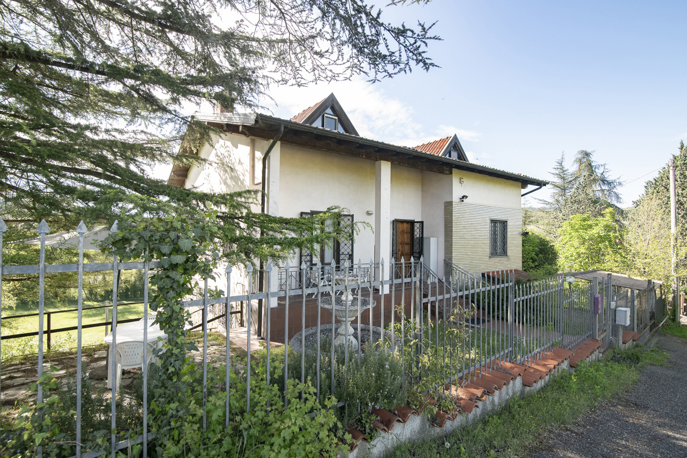 Villa con giardino a Alta Val Tidone