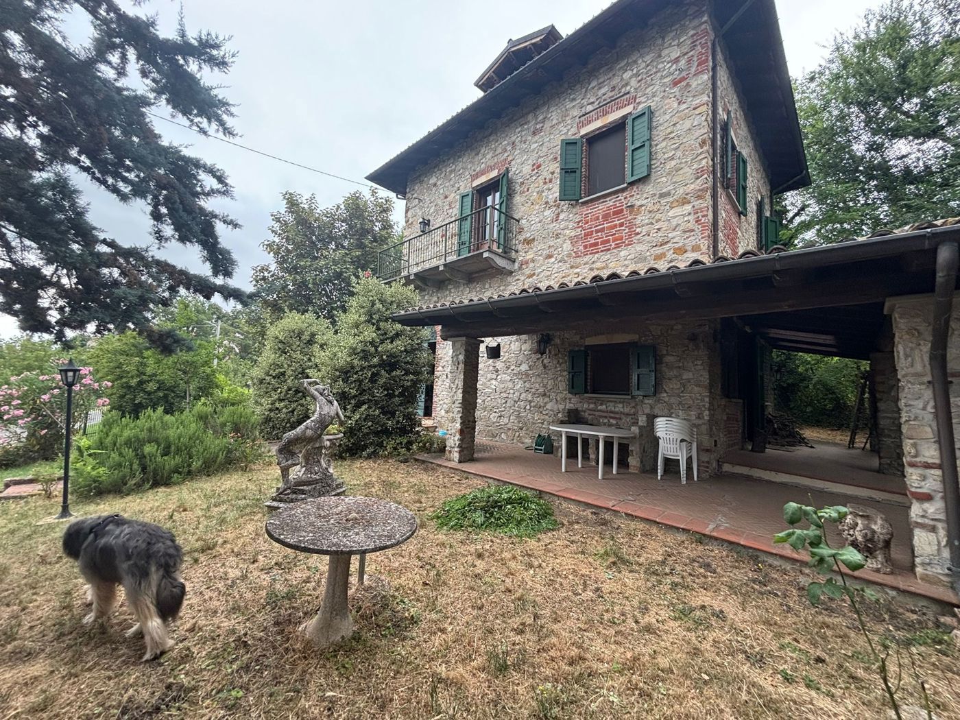 Villa con giardino a Santa Maria della Versa