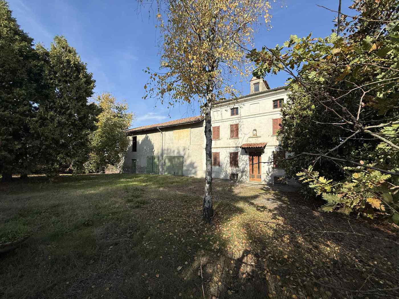 Rustico da ristrutturare a Zenevredo