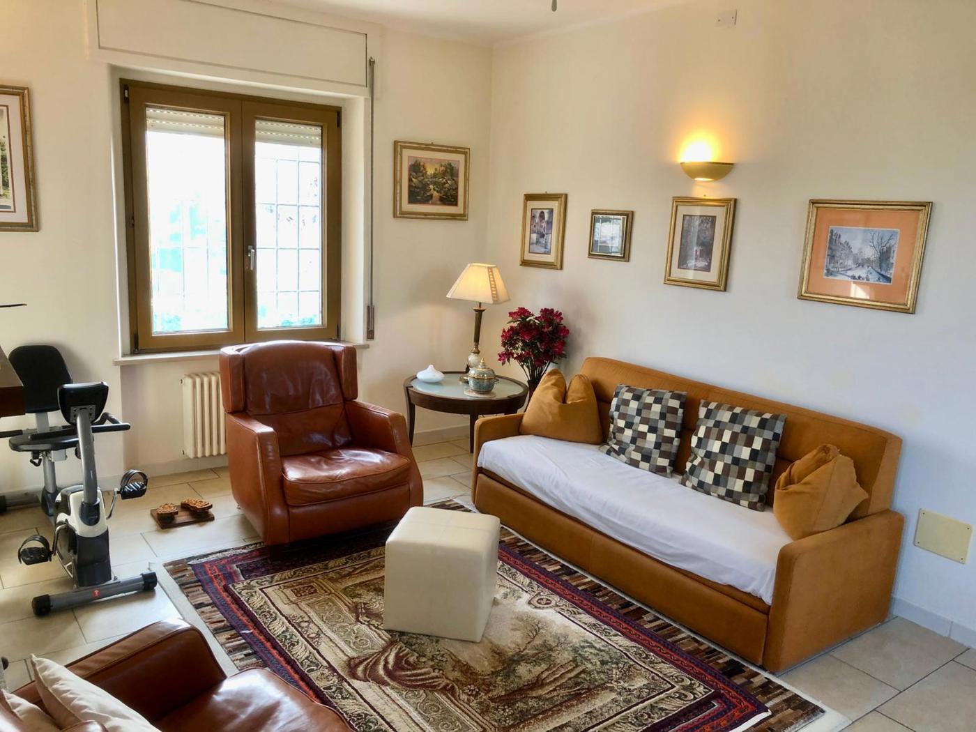 Casa indipendente con giardino a Castana