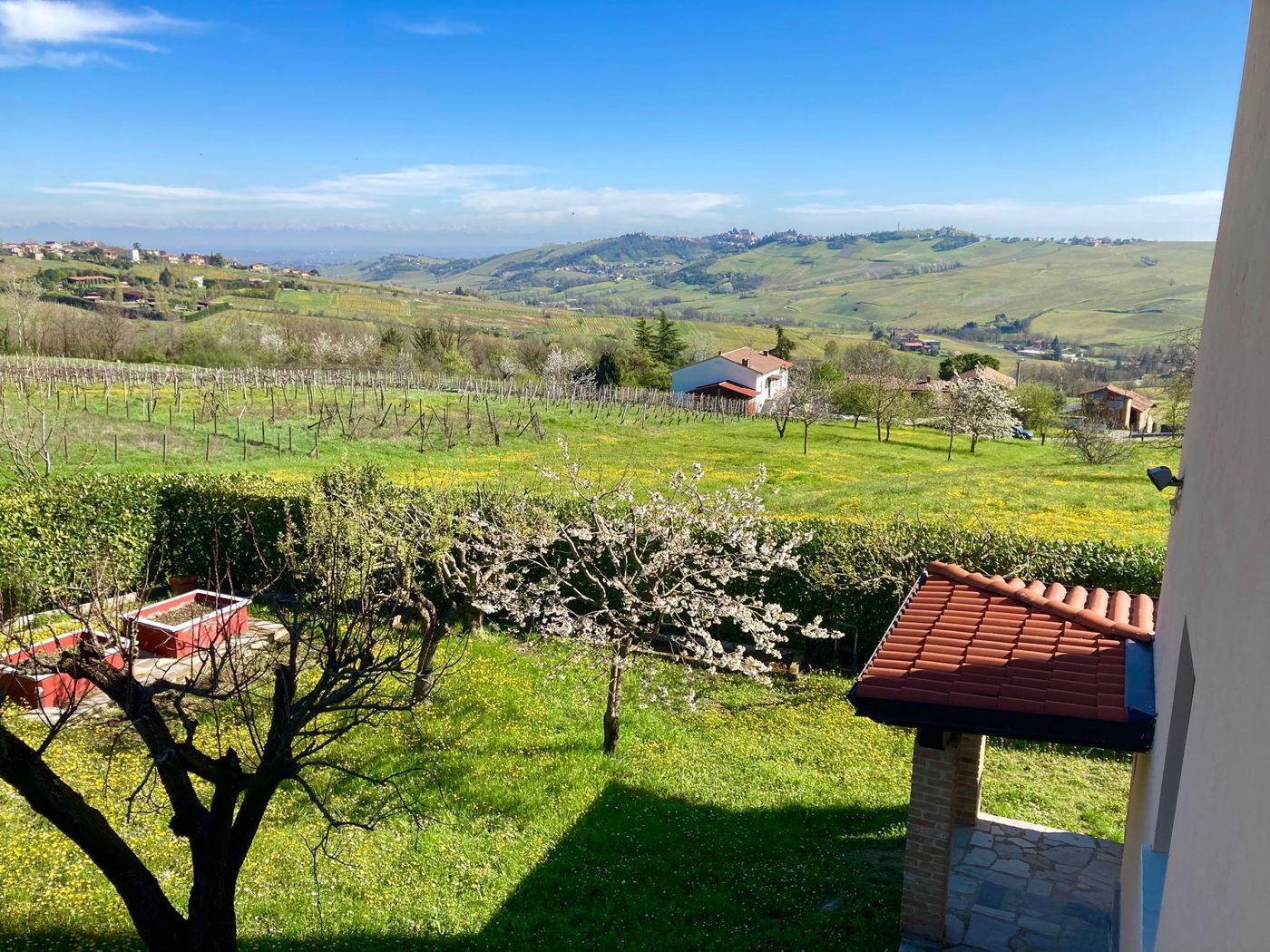 Casa indipendente con giardino a Castana