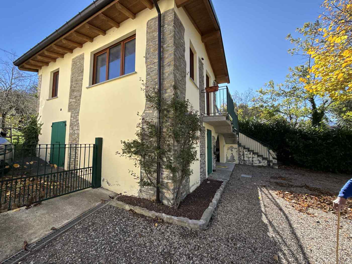Casa indipendente con giardino a Colli Verdi