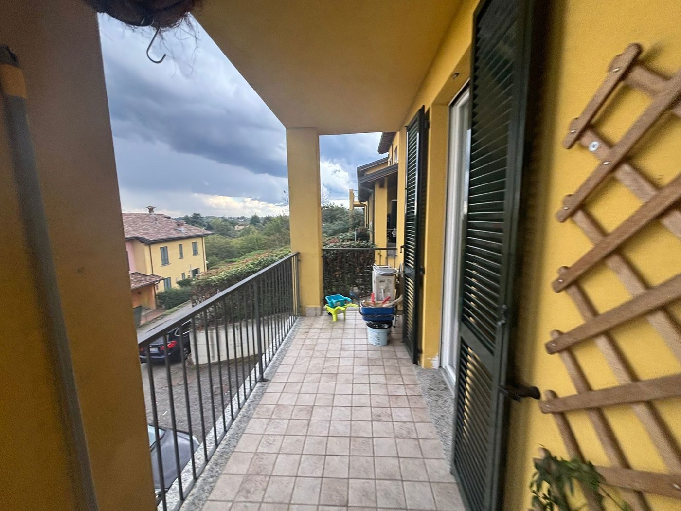 Villa Bifamiliare con giardino a Stradella