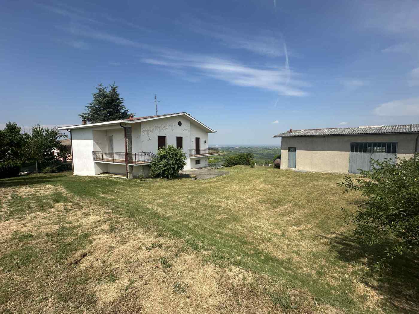 Villa con giardino a Santa Maria della Versa