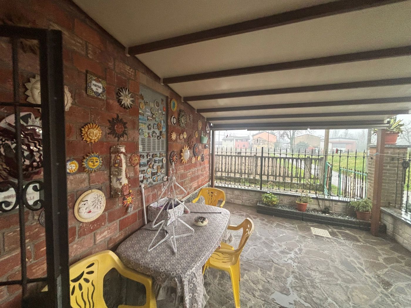 Rustico con giardino a Broni