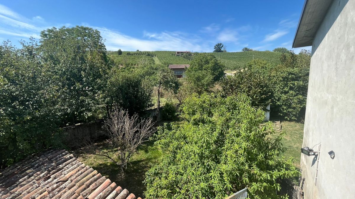 Casa indipendente con giardino a Canneto Pavese