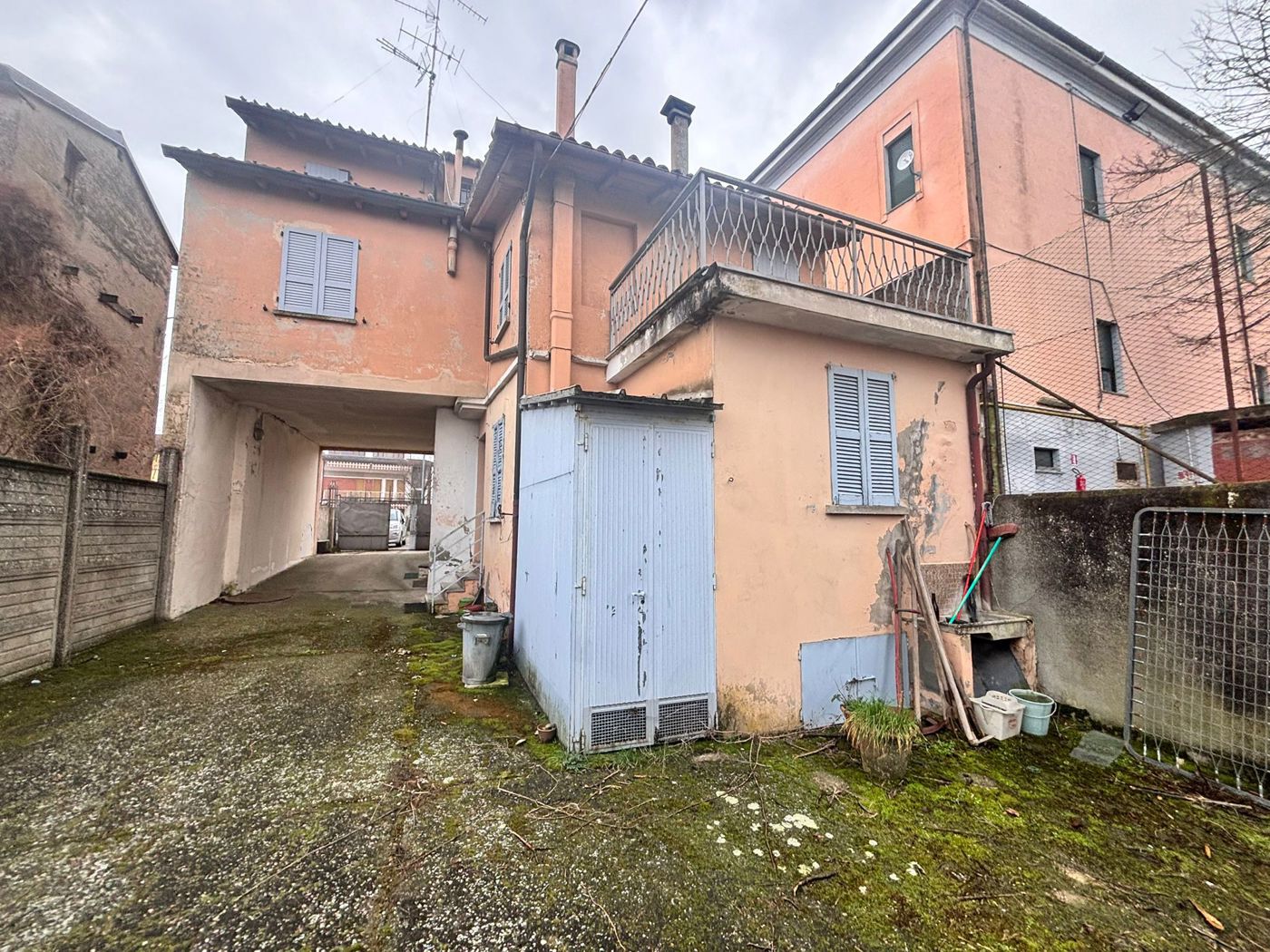 Casa indipendente con giardino a Rovescala