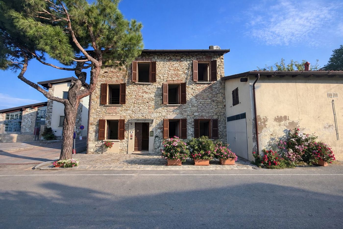 Casa indipendente con giardino a Golferenzo