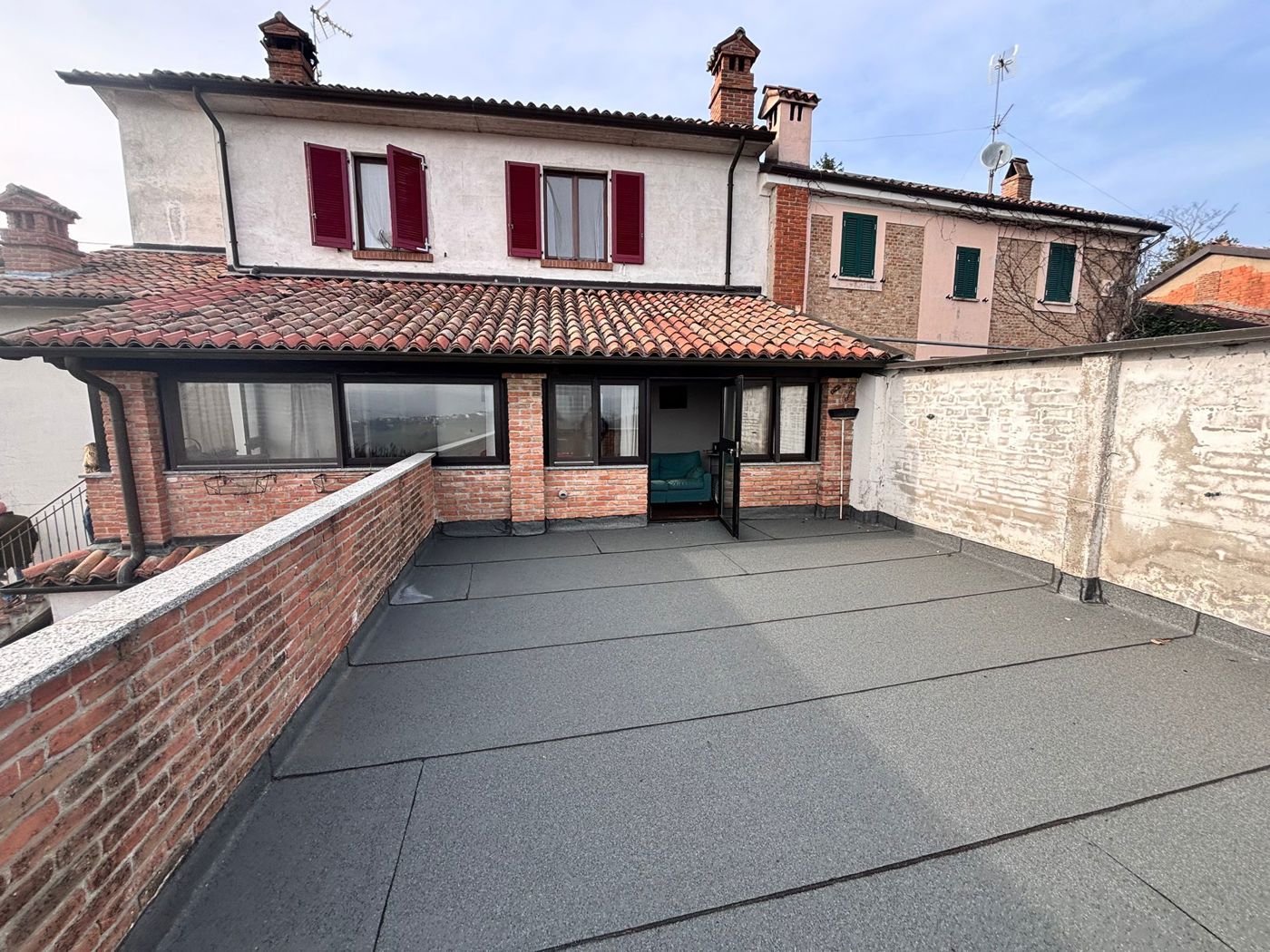 Rustico con giardino a Santa Giuletta