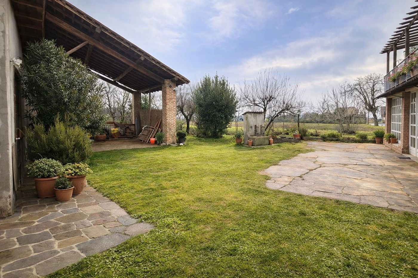 Casa indipendente con giardino a Campospinoso