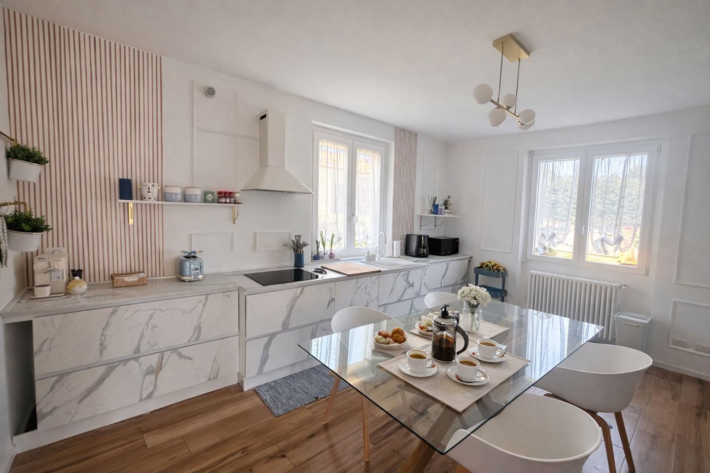 Villa con giardino a Castana