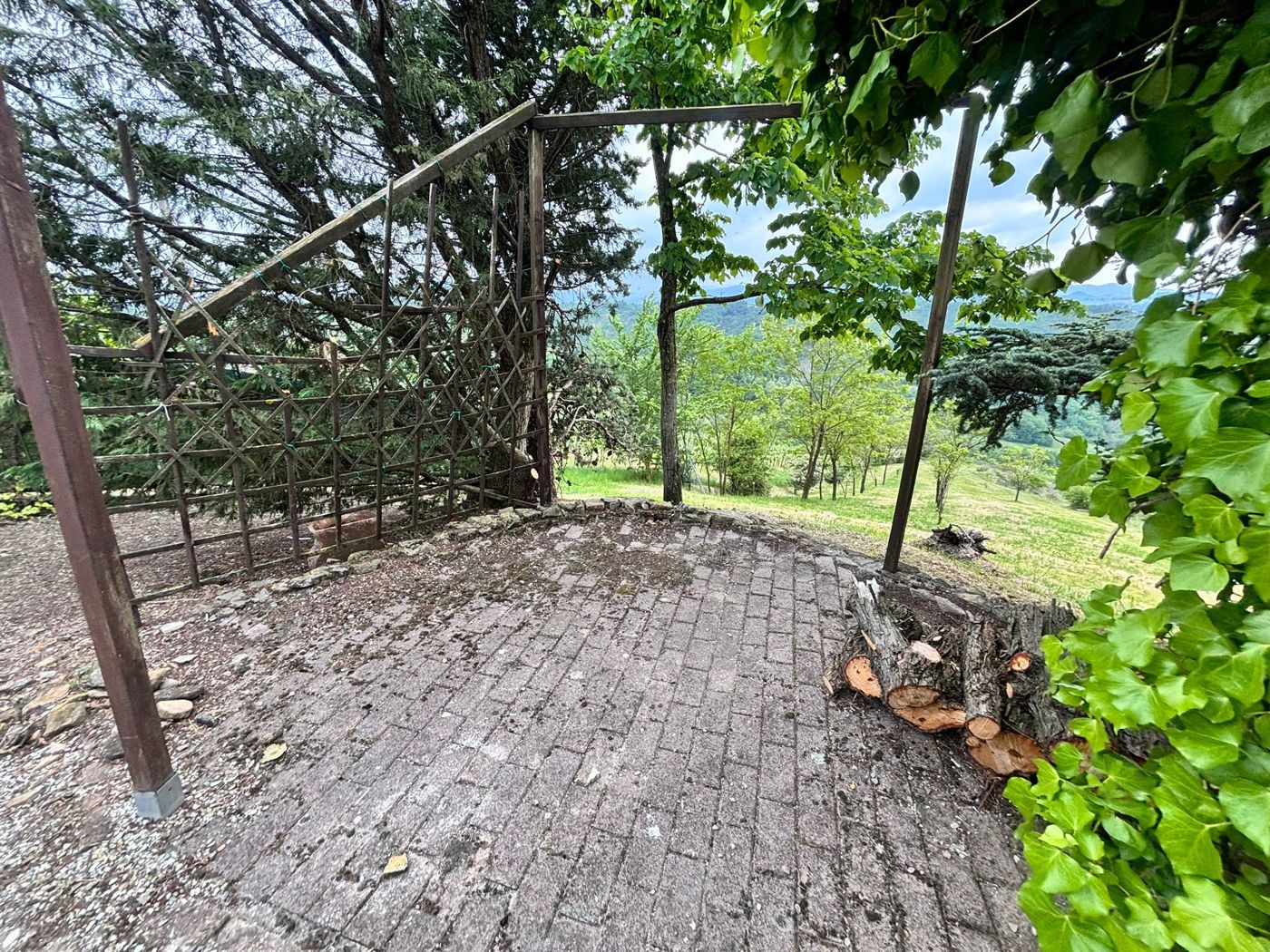 Casa indipendente con giardino a Colli Verdi