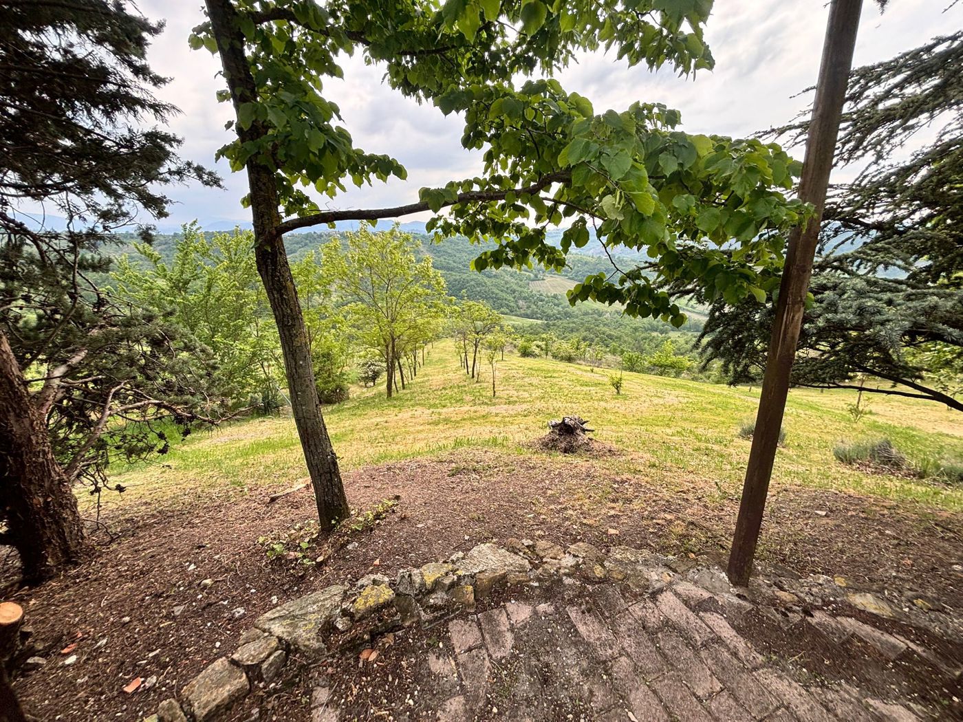 Casa indipendente con giardino a Colli Verdi