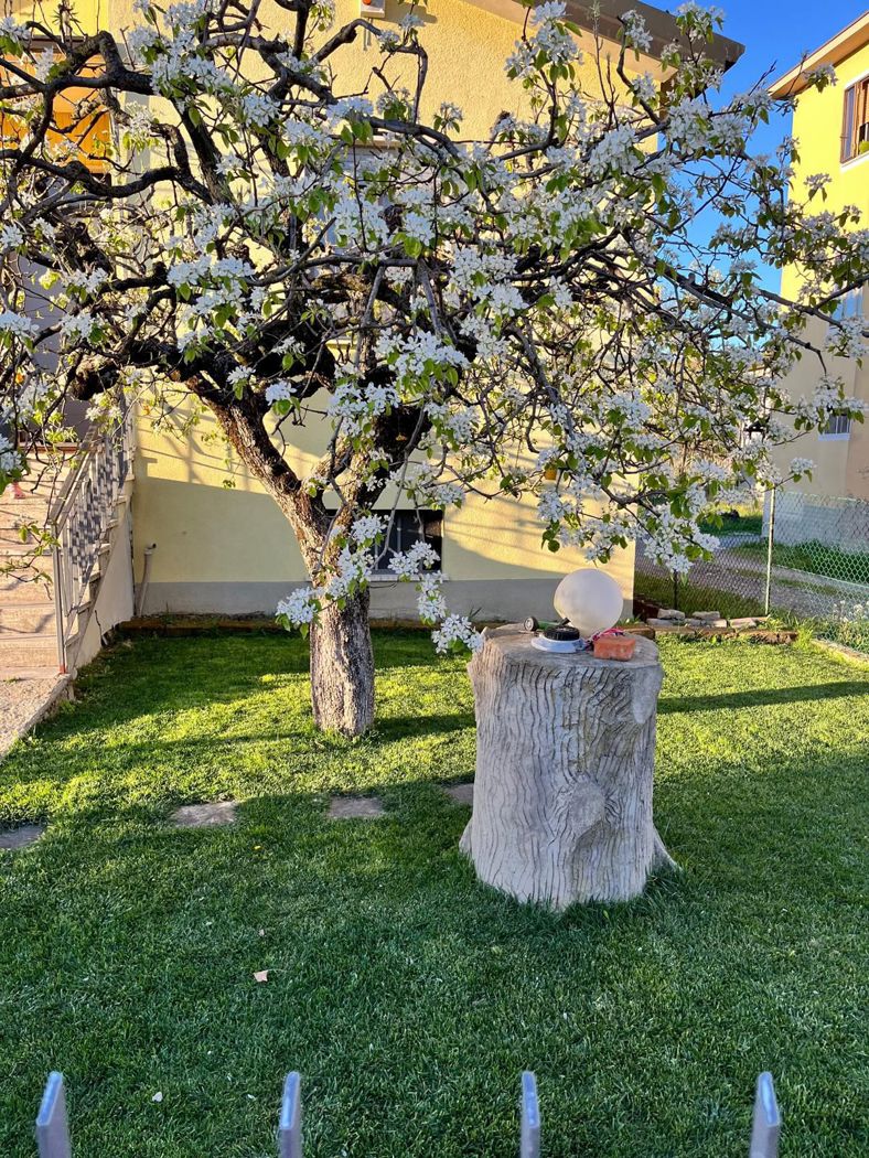 Villa con giardino a Santa Maria della Versa