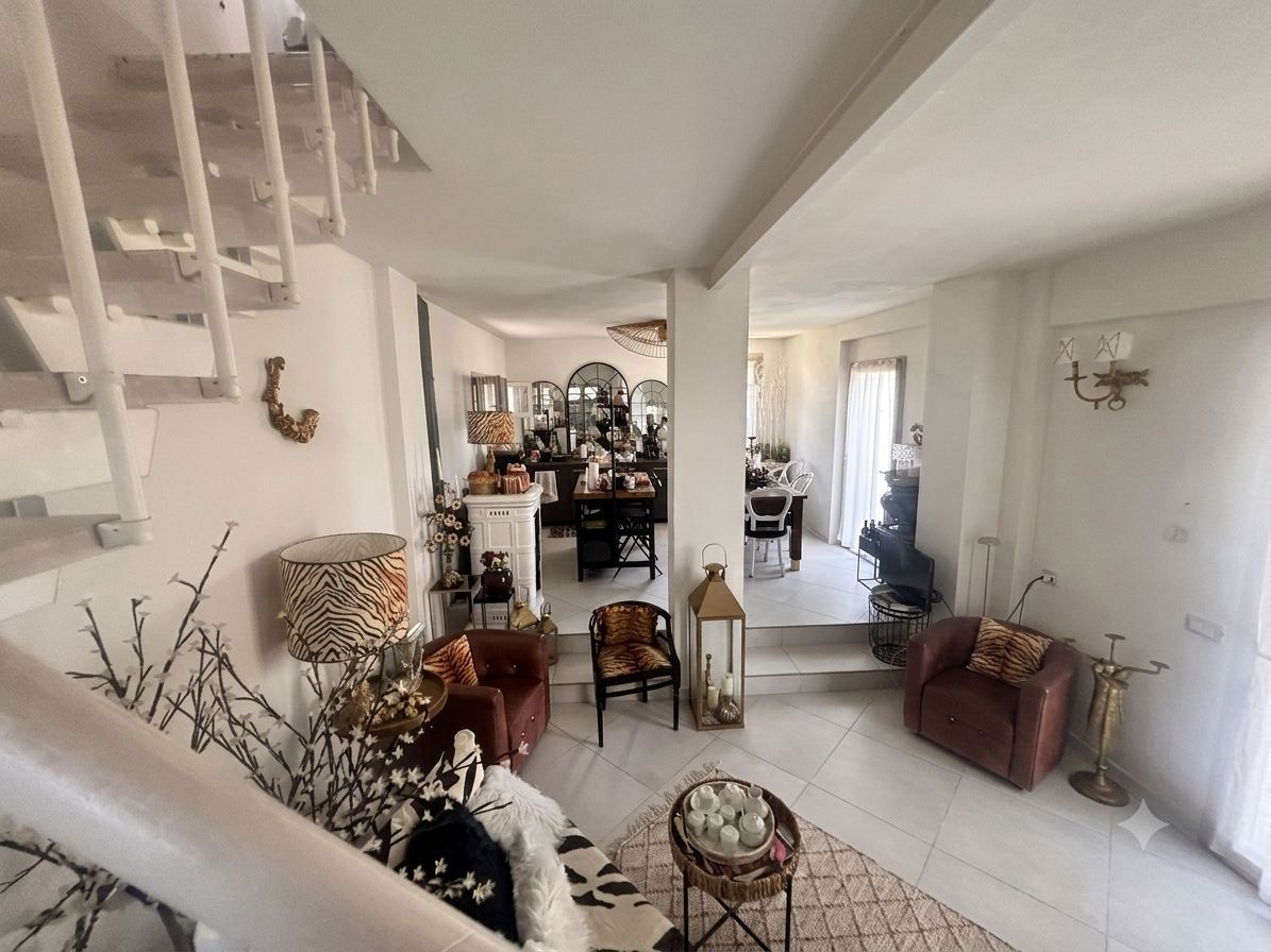Rustico in vendita a Mont� Beccaria