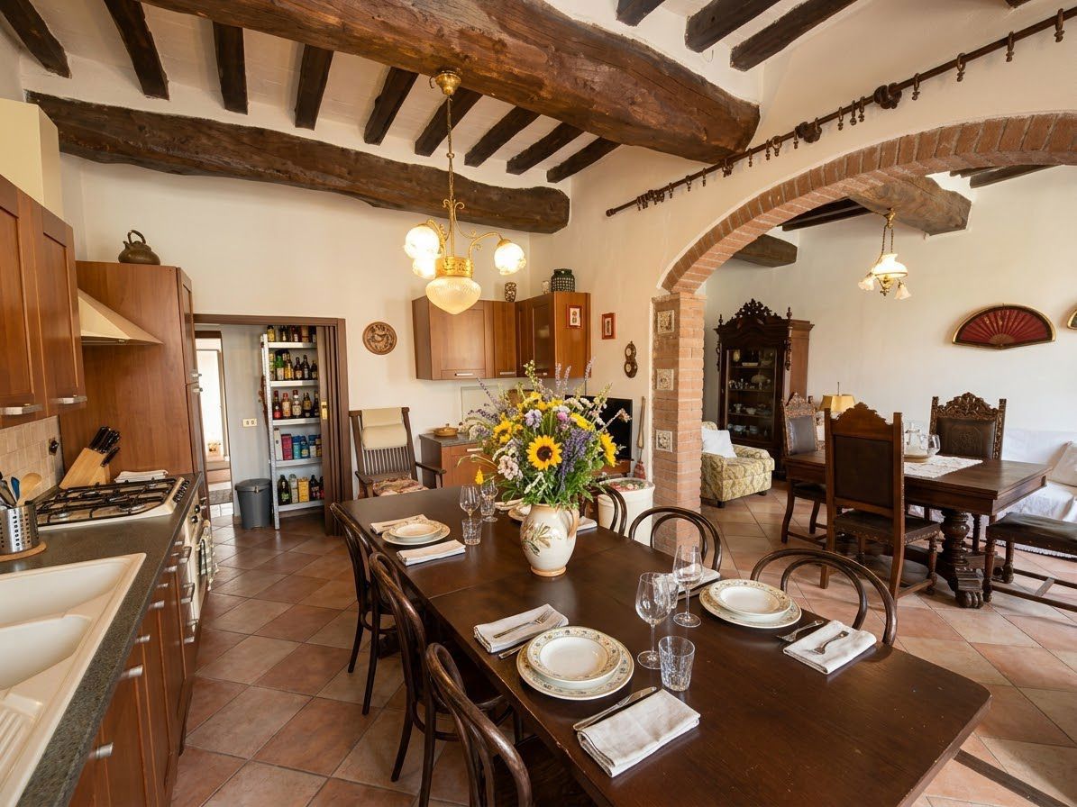 Casa indipendente con giardino a Mont� Beccaria