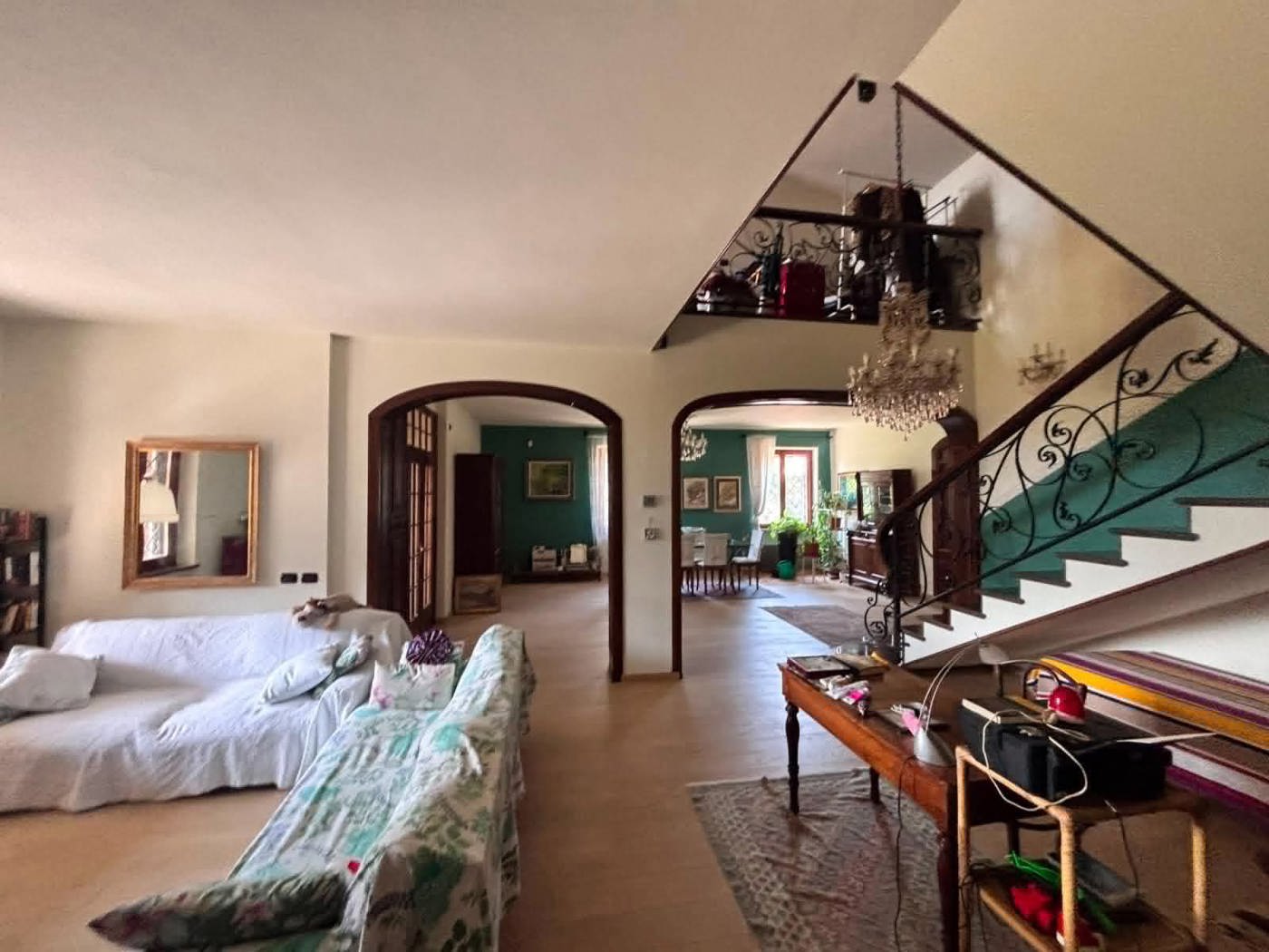 Villa con giardino a Castel San Giovanni
