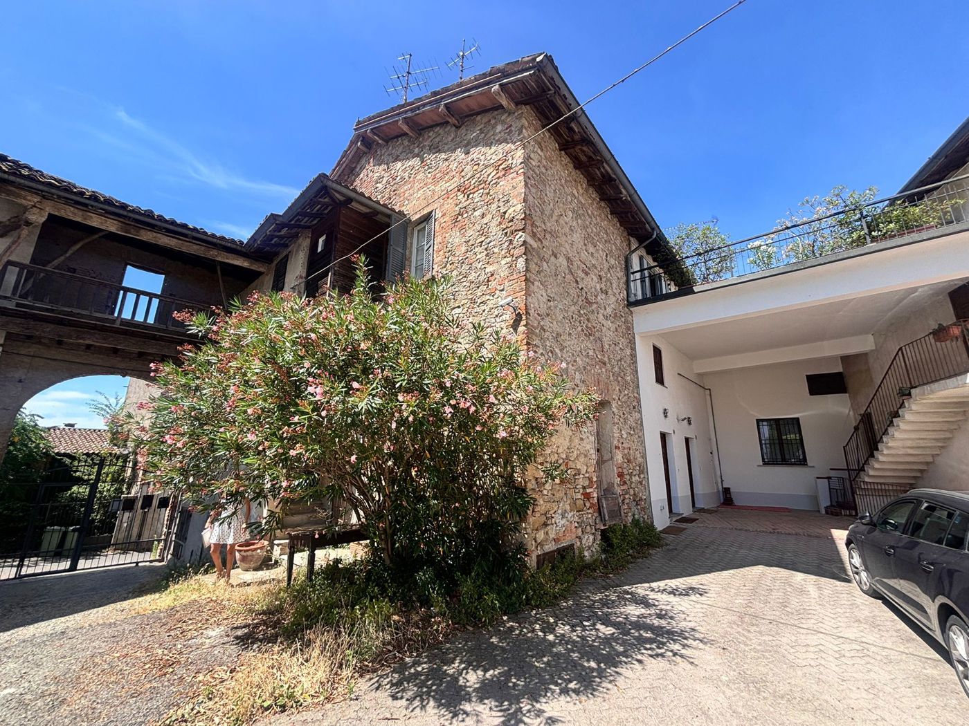 Rustico in vendita a Mornico Losana