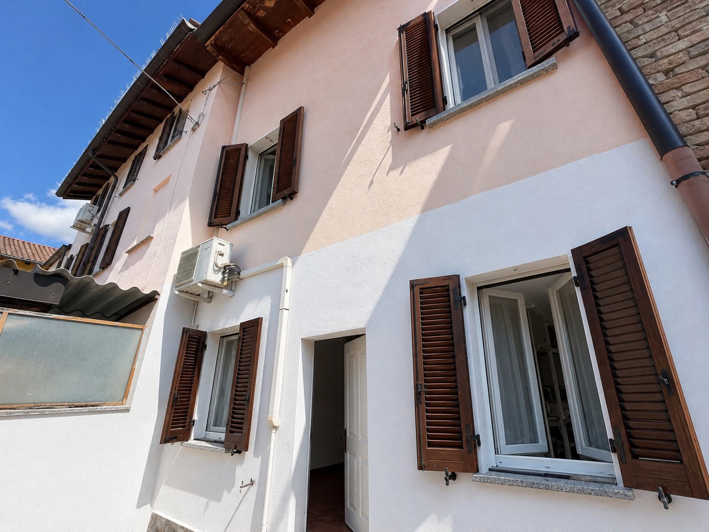 Casa indipendente ristrutturata a Lungavilla