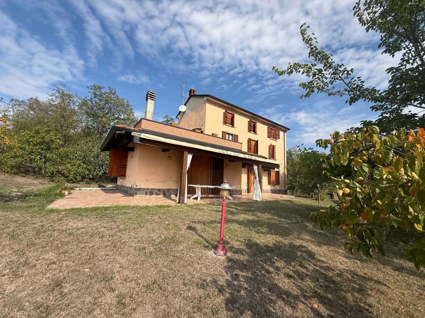 Casa indipendente in vendita a Alta Val Tidone