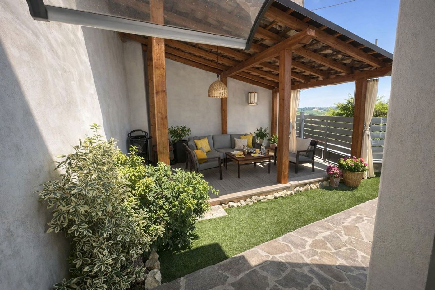 Rustico con giardino a Mont� Beccaria
