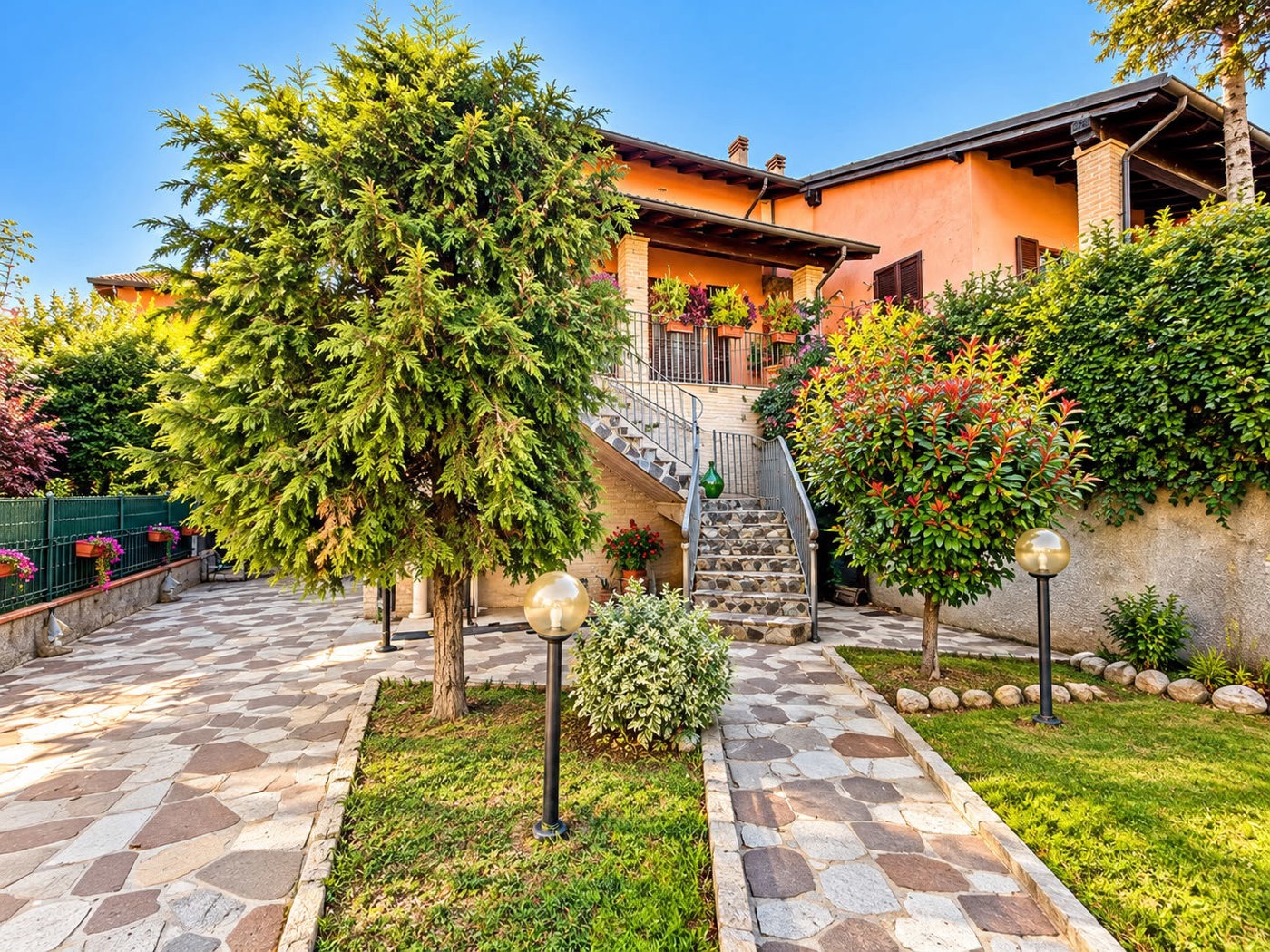 Villa con giardino a Bosnasco