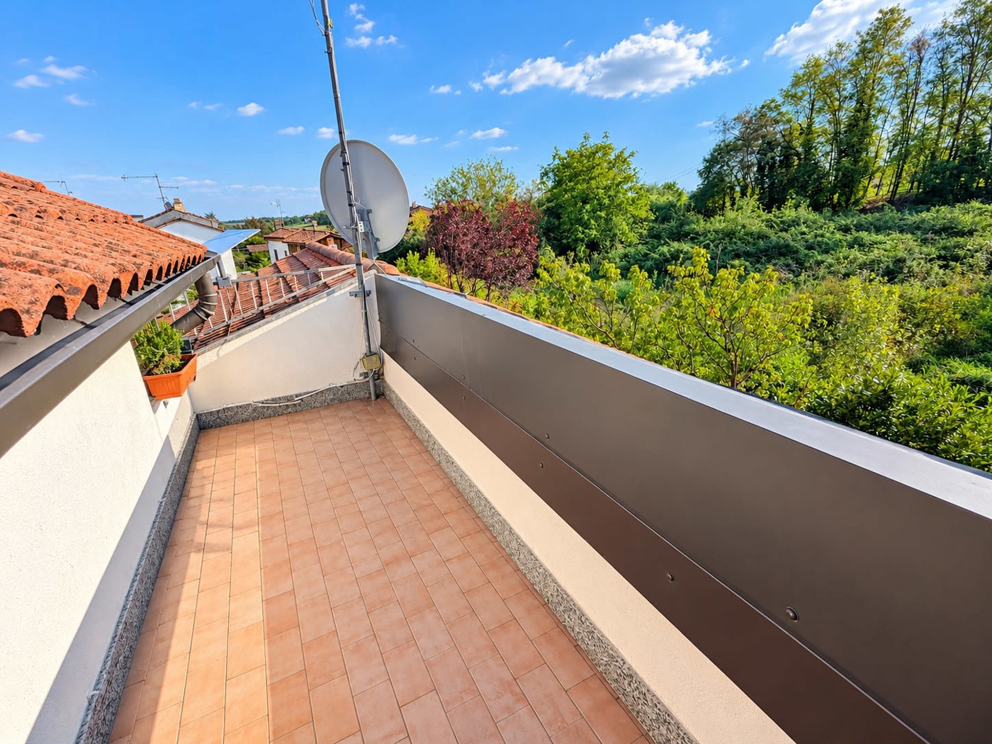 Villa con giardino a Bosnasco