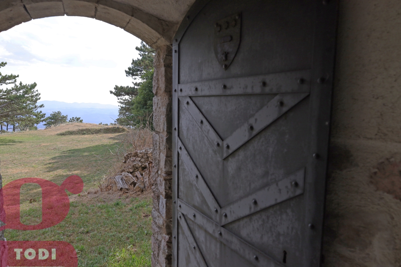 Rustico con giardino a Massa Martana