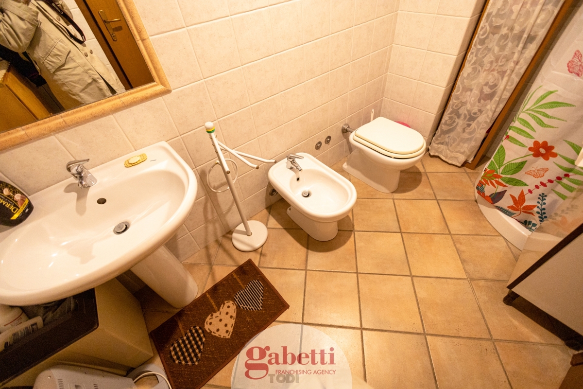 Quadrilocale in vendita a Todi