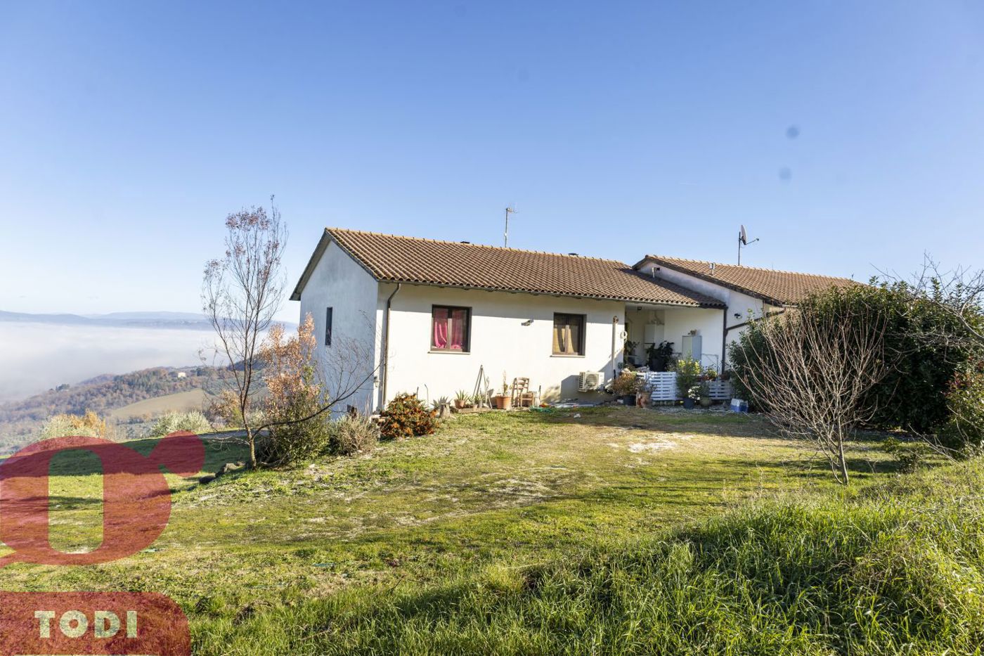 Villa Bifamiliare con giardino a Monte Castello di Vibio