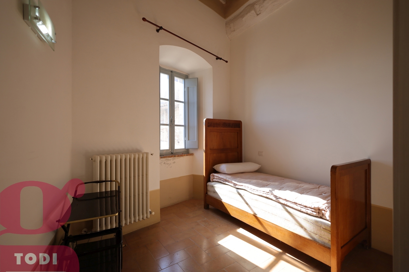 Bilocale arredato in affitto a Todi