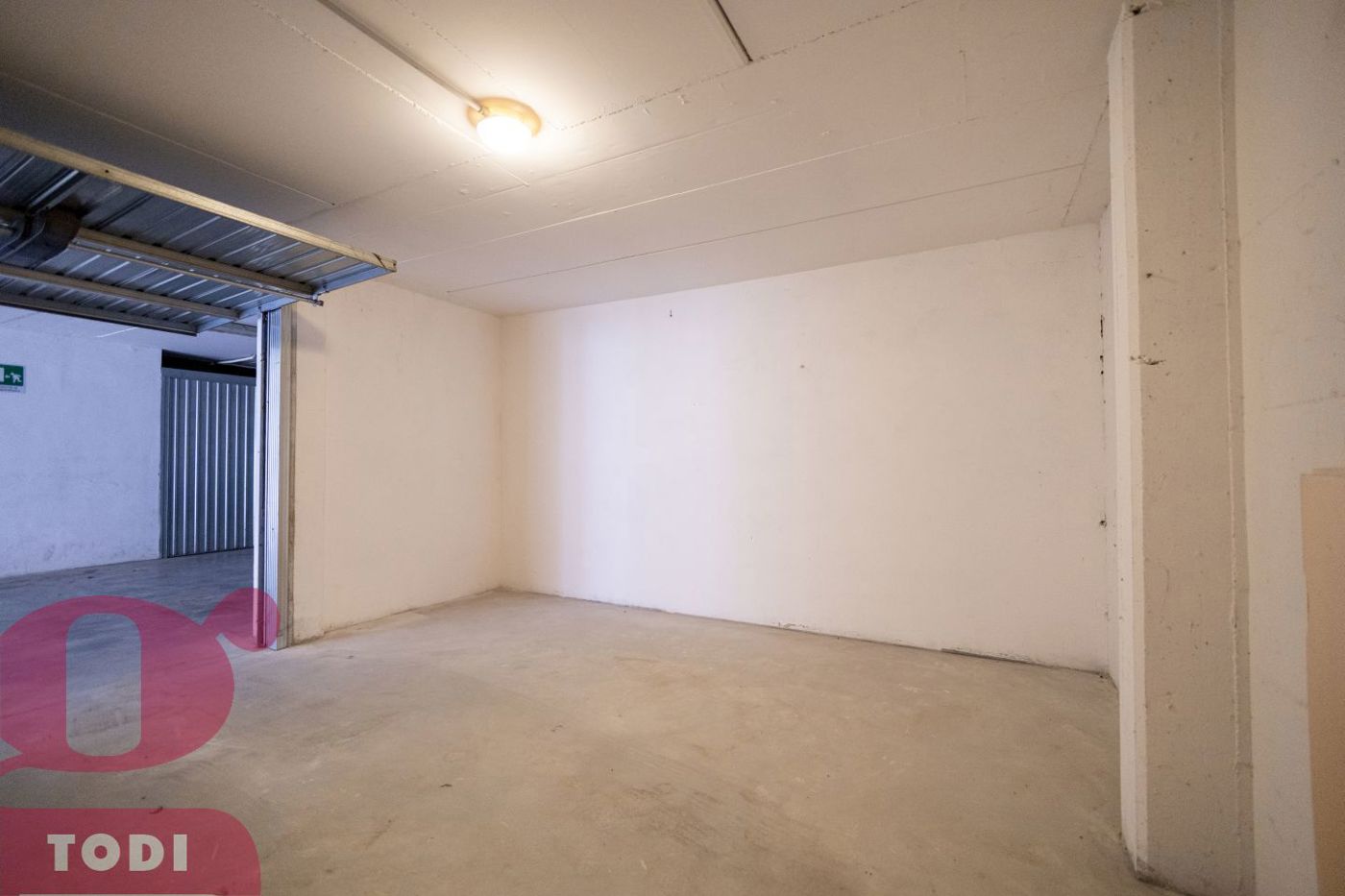 Box/Garage 24mq in vendita a Todi