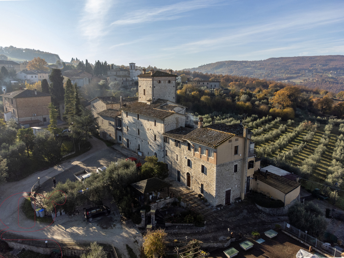 Appartamento con box a Todi