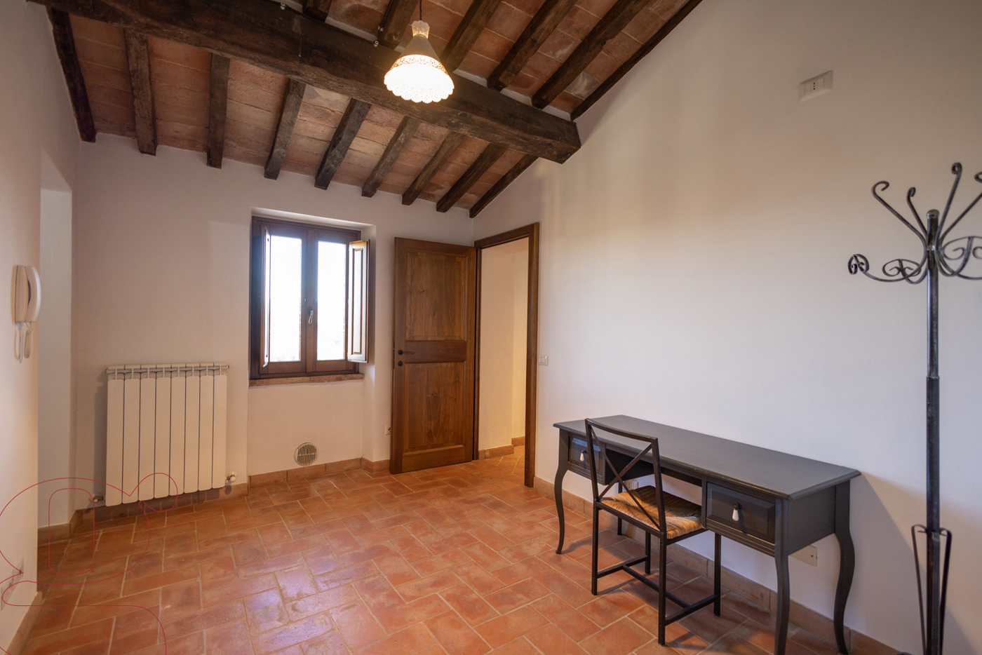 Appartamento con box a Todi