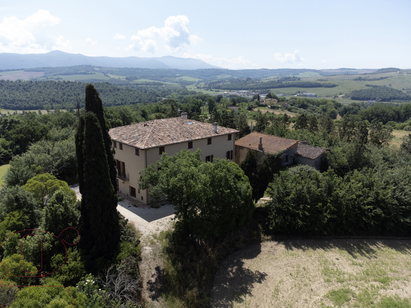 Quadrilocale con box doppio a Todi