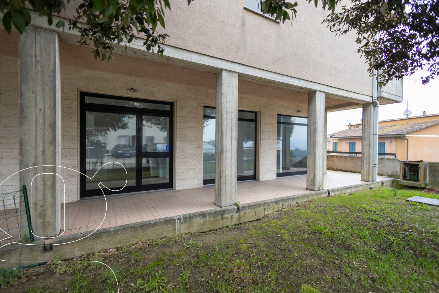 Negozio in affitto a Todi