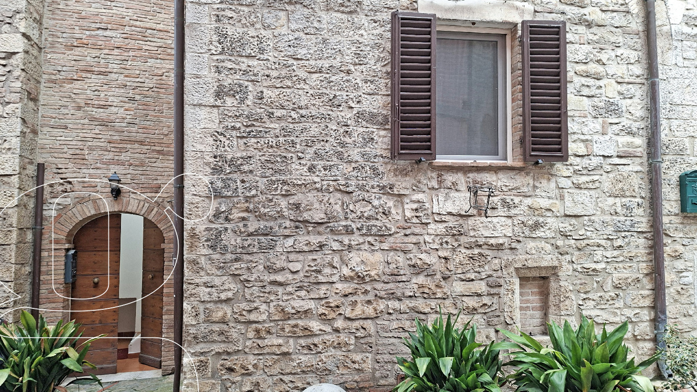 Quadrilocale in vendita a Todi