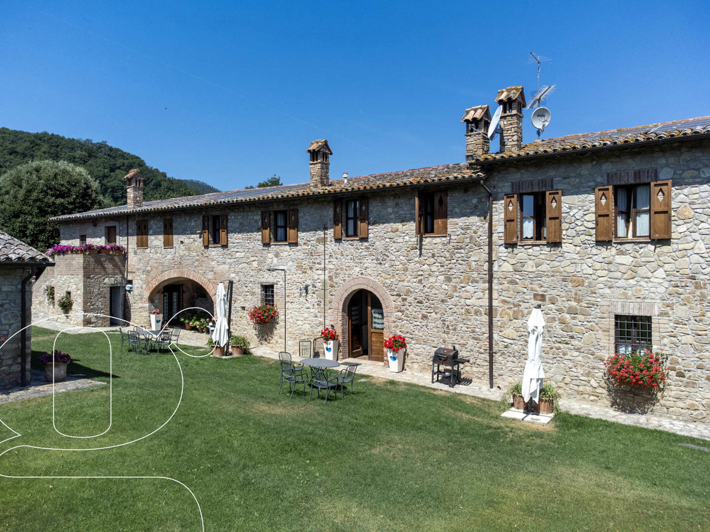 Rustico con giardino a Todi