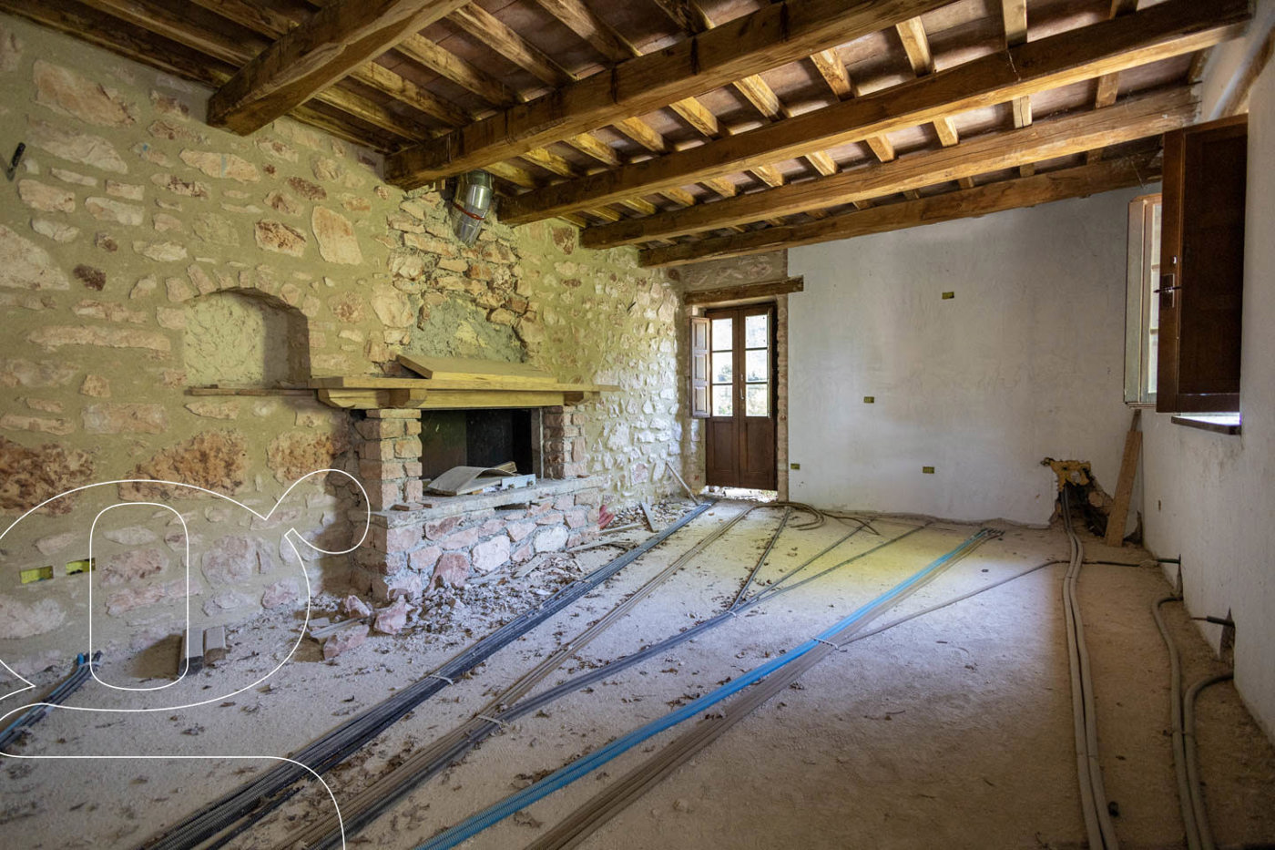 Rustico con giardino a Poggiodomo