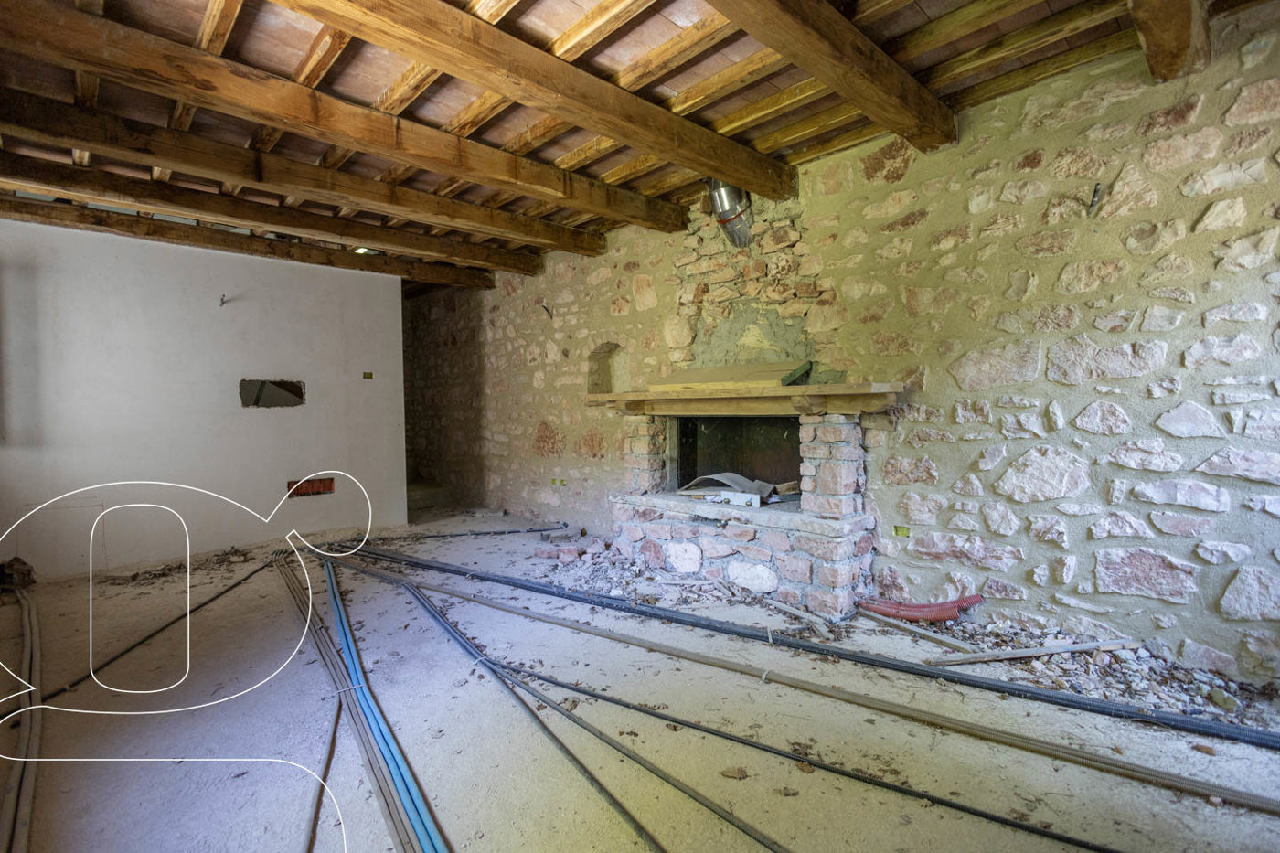 Rustico con giardino a Poggiodomo