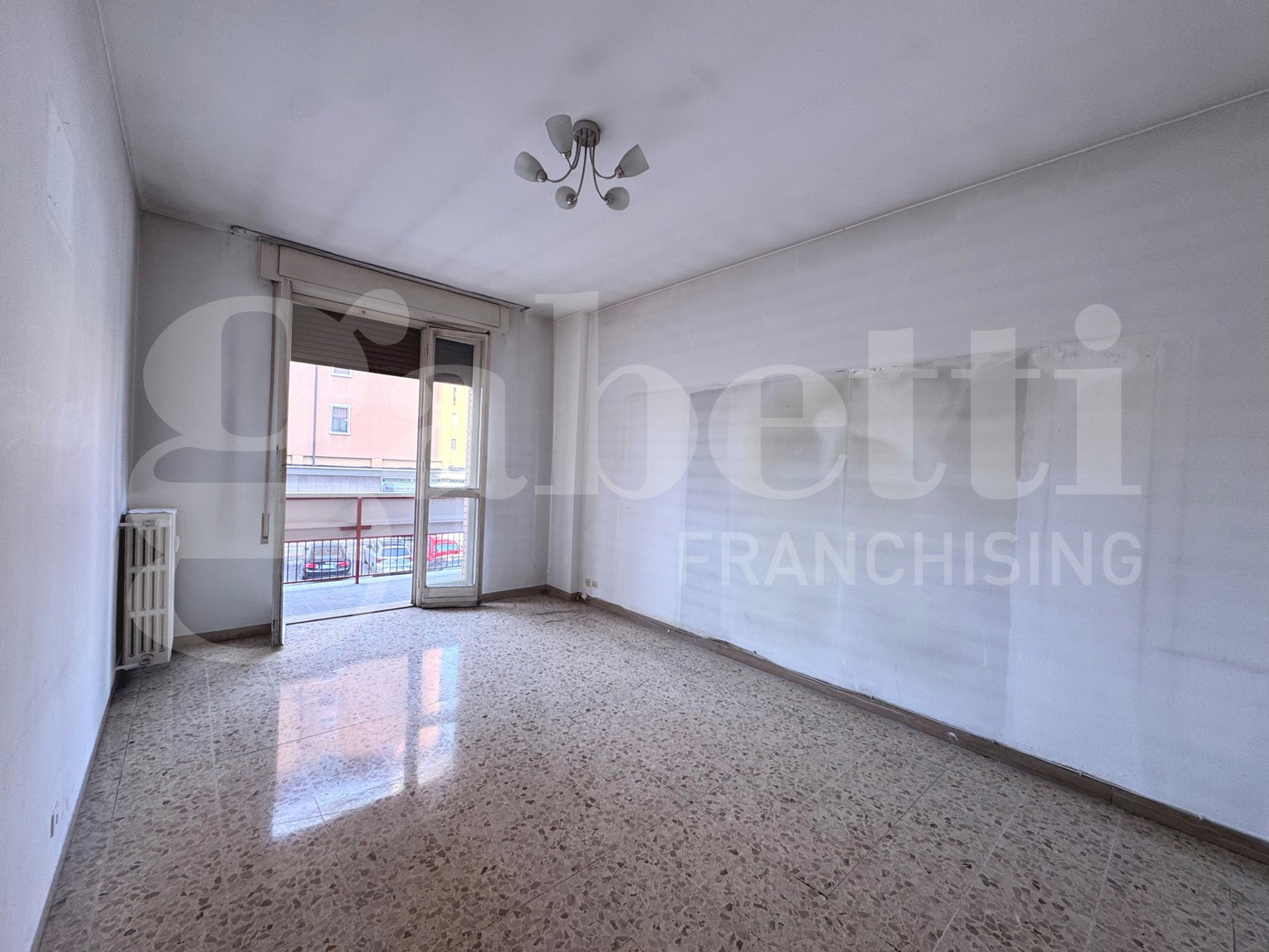 Bilocale da ristrutturare a Trezzano sul Naviglio