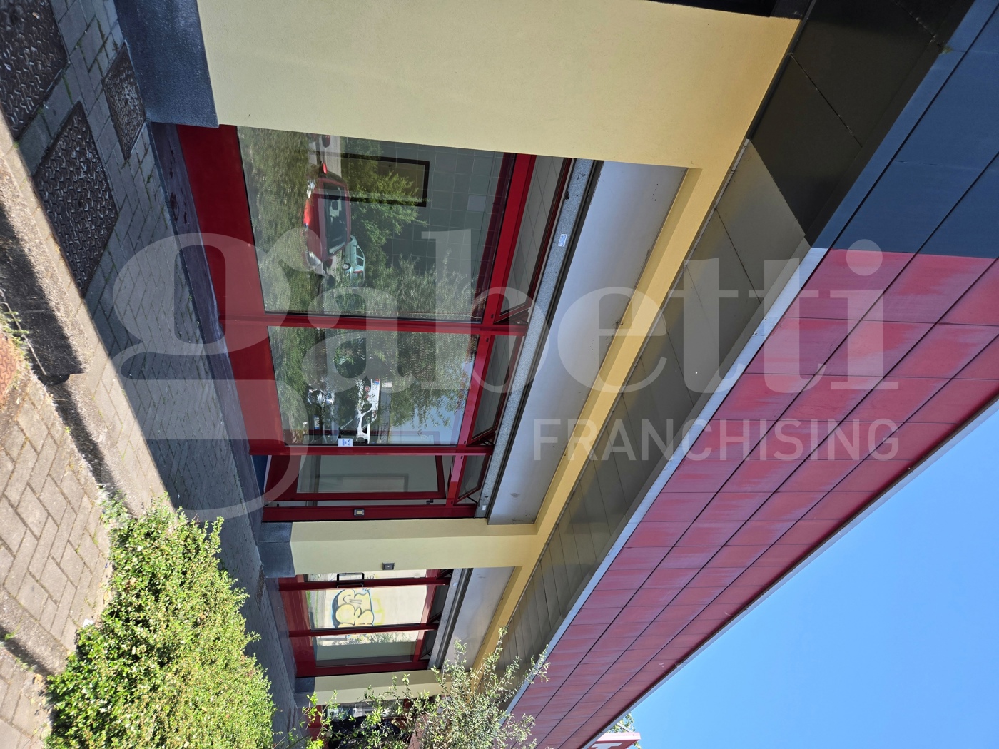 Negozio in affitto a Trezzano sul Naviglio