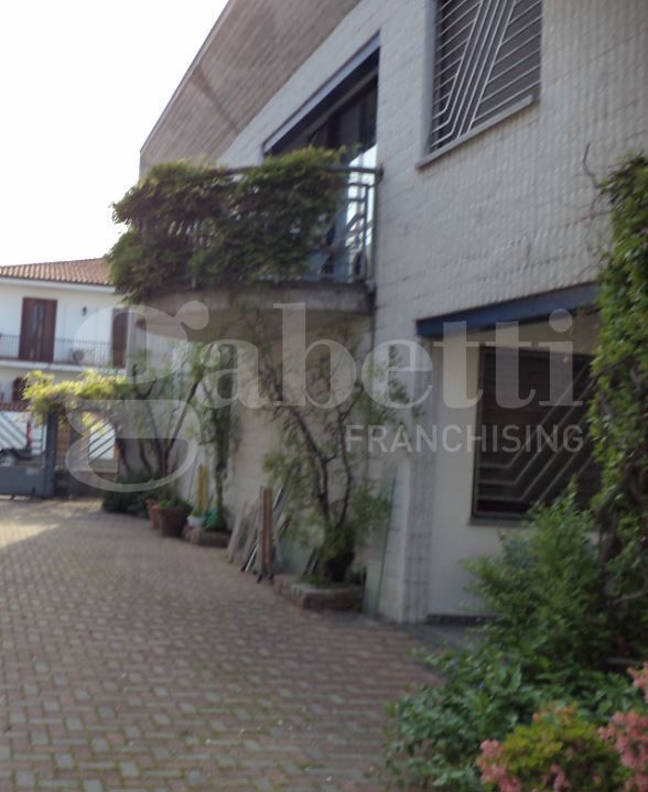 Capannone in vendita a Vermezzo con Zelo