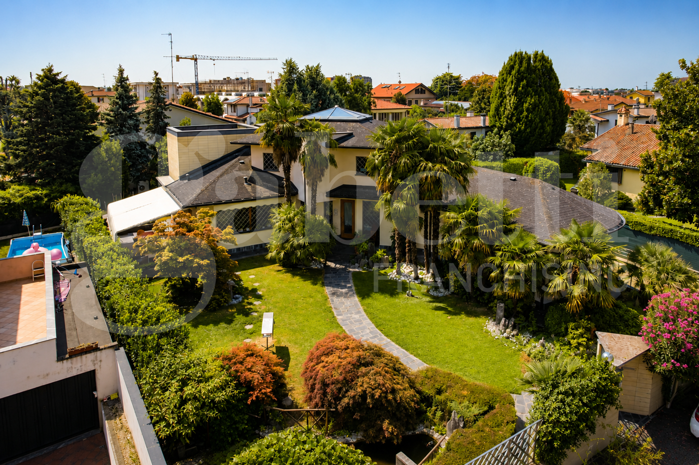 Villa in vendita a Trezzano sul Naviglio