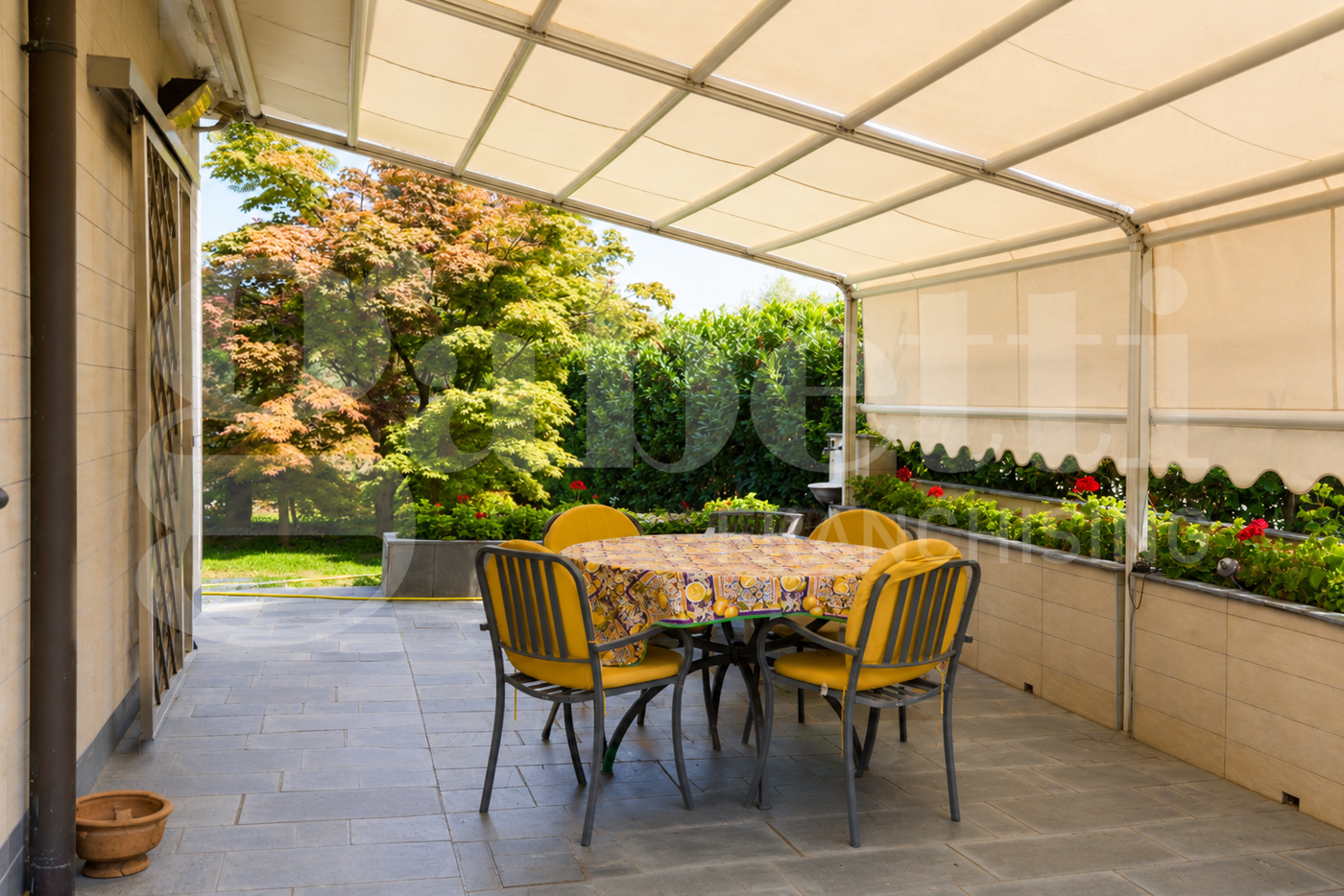Villa in vendita a Trezzano sul Naviglio