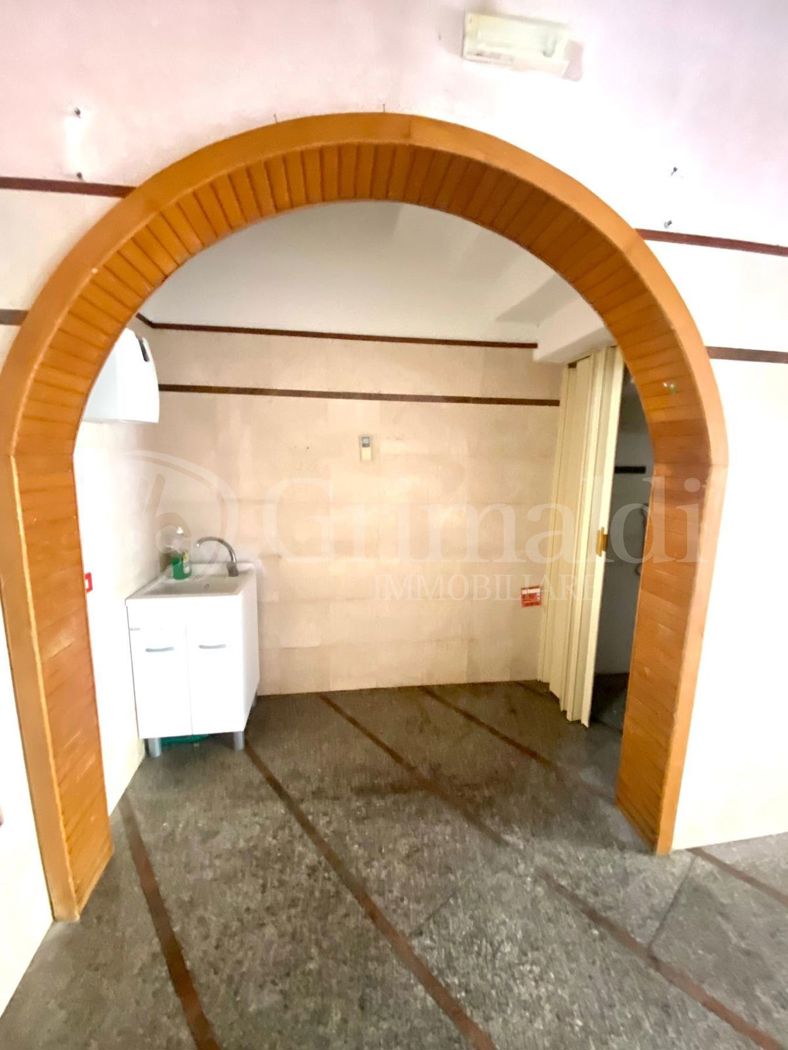 Negozio da ristrutturare a Tuglie