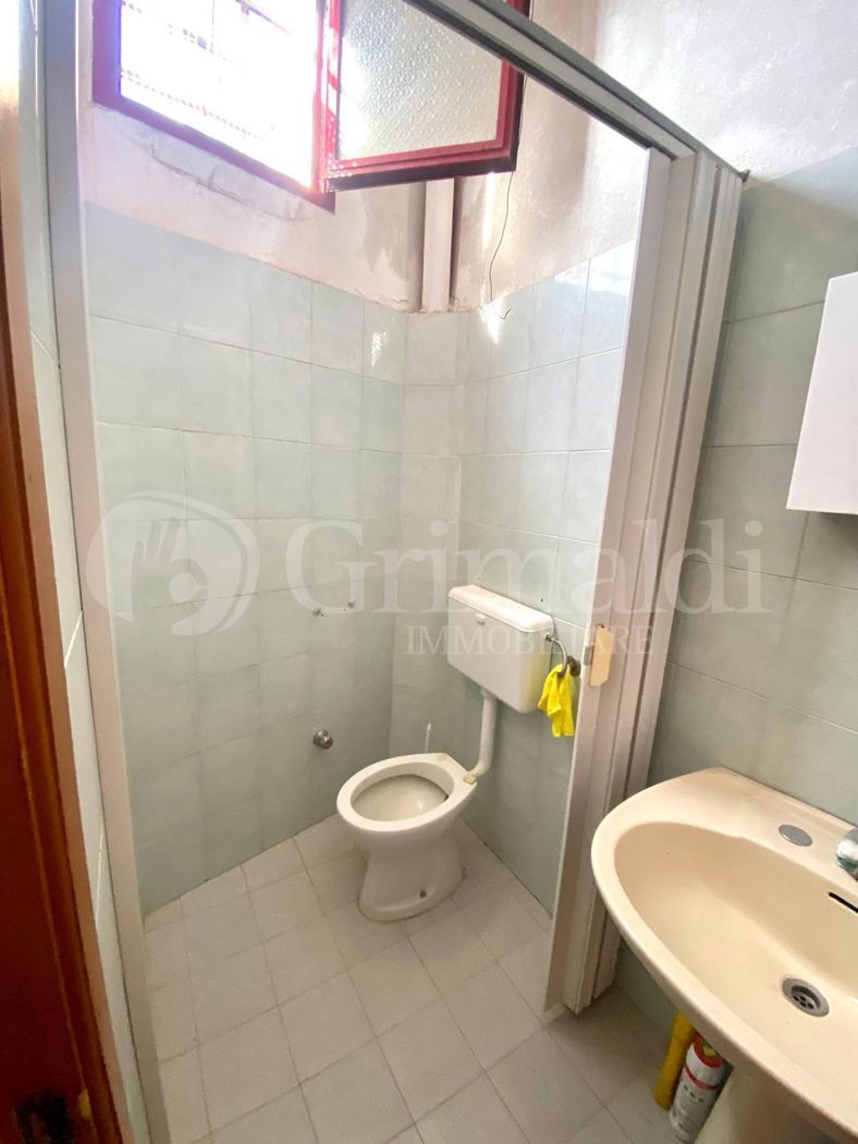 Negozio da ristrutturare a Tuglie