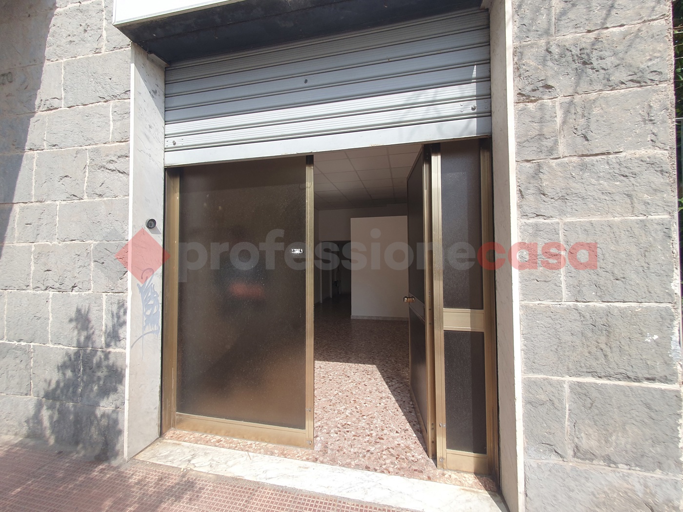 Negozio in vendita a Bari