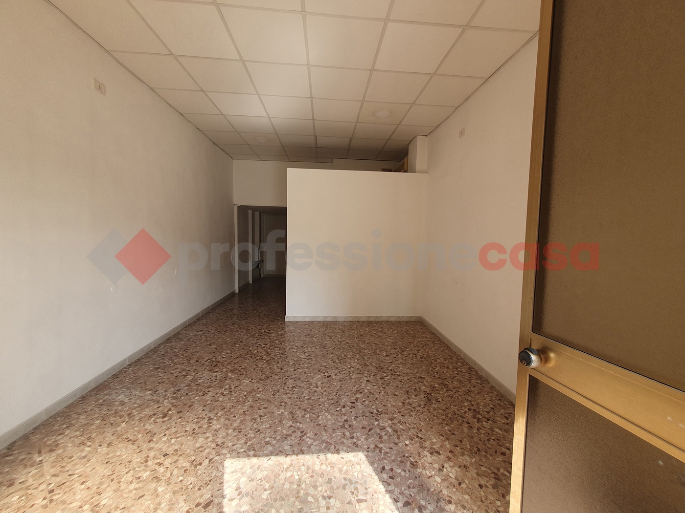 Negozio in vendita a Bari